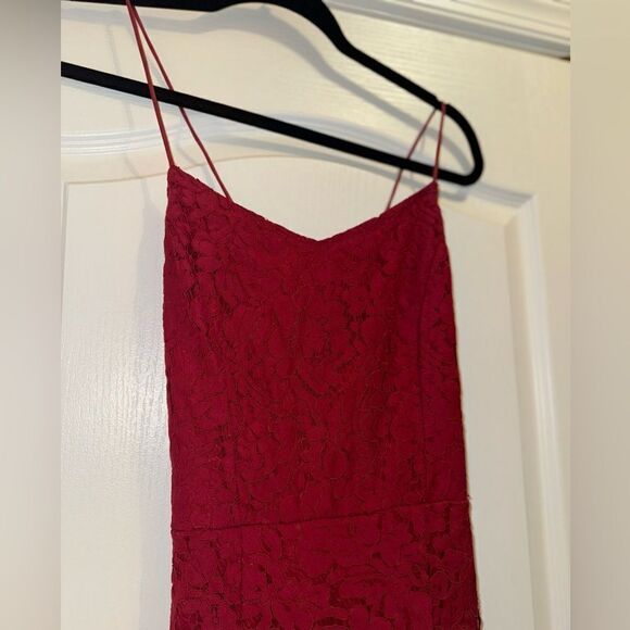Asymmetrical All Over Lace Skylight Dress - Picture 4 of 9
